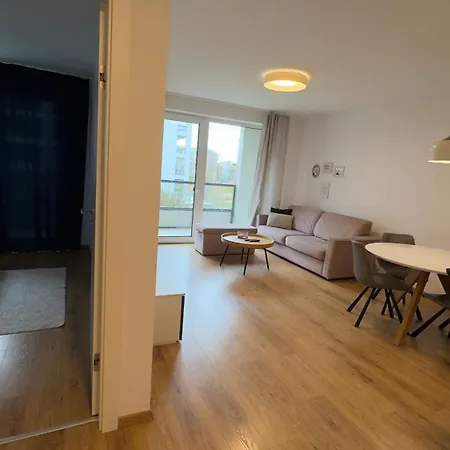 Ah Urban House